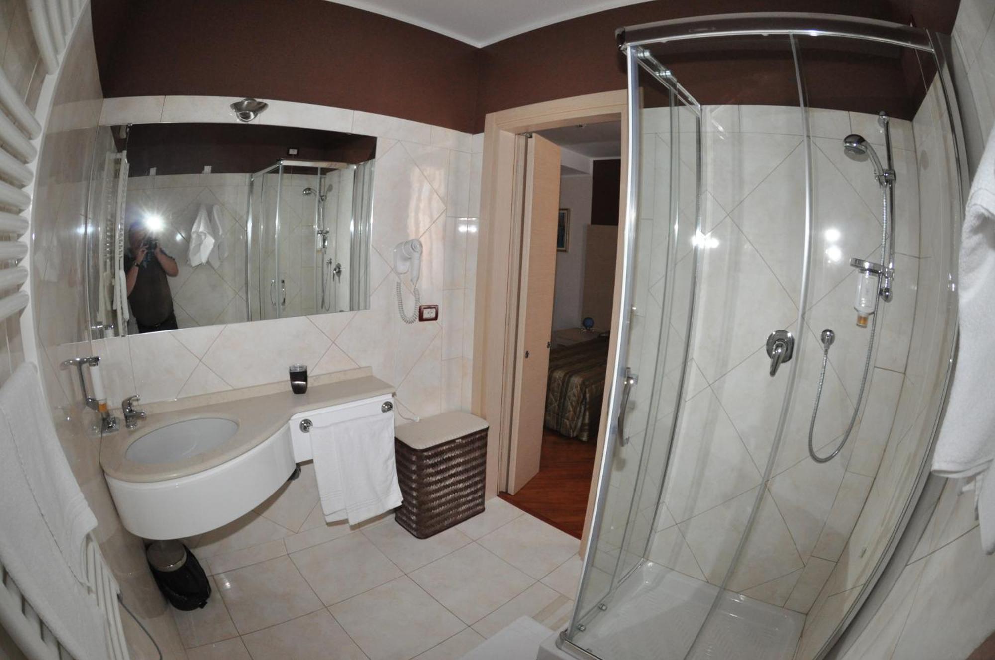 Dulcinea Hotel Muggia Ngoại thất bức ảnh