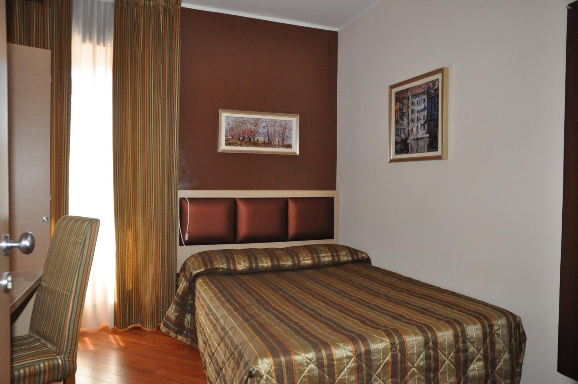 Dulcinea Hotel Muggia Ngoại thất bức ảnh