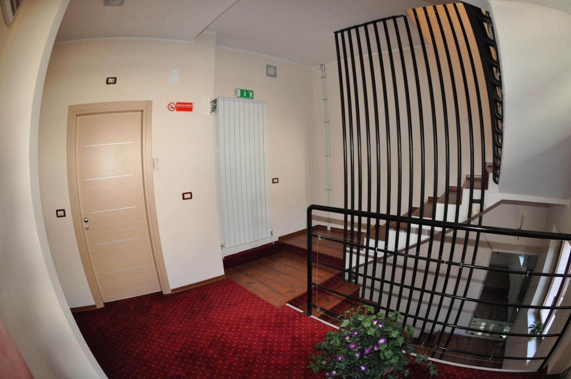 Dulcinea Hotel Muggia Ngoại thất bức ảnh