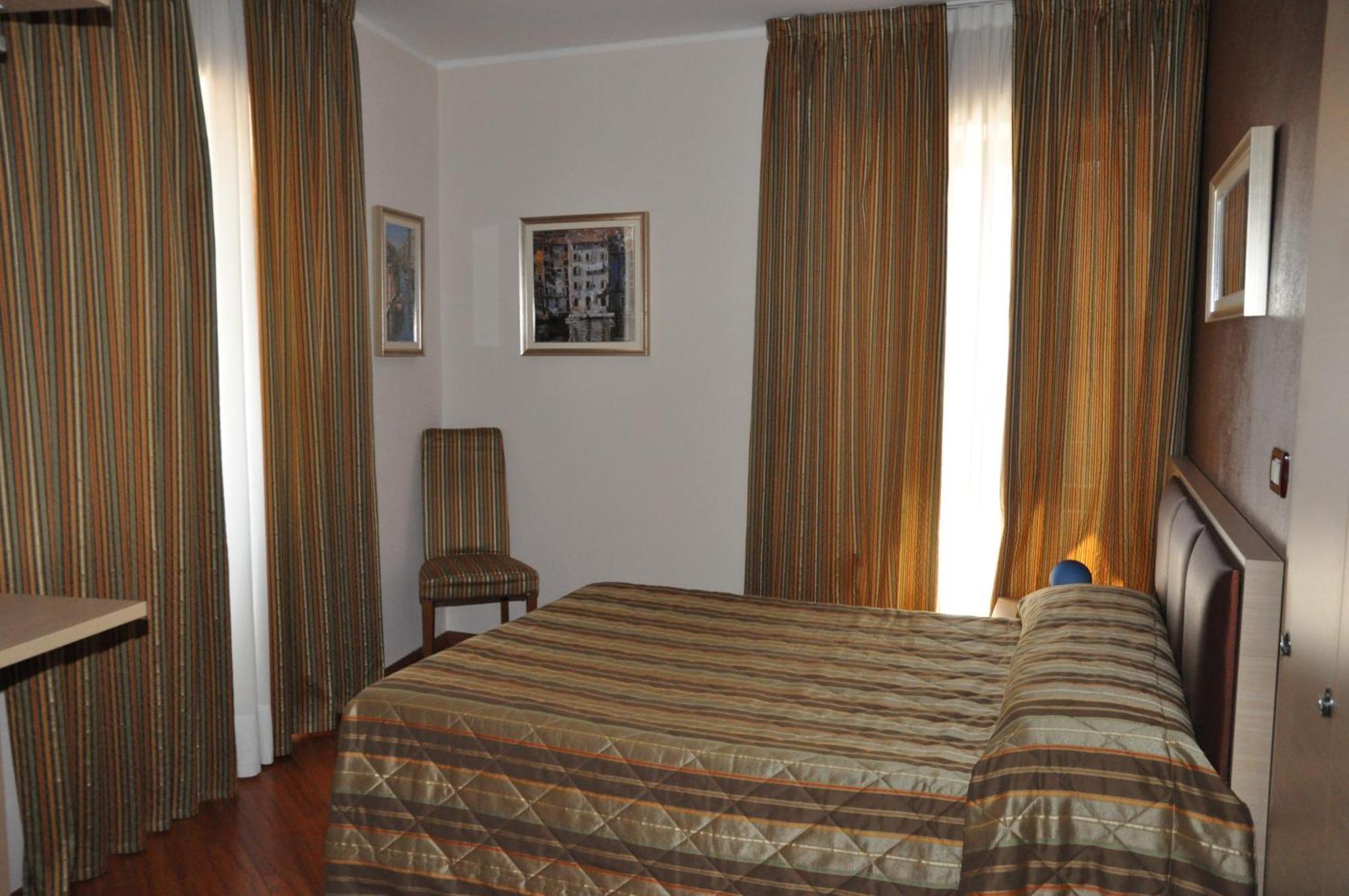 Dulcinea Hotel Muggia Ngoại thất bức ảnh